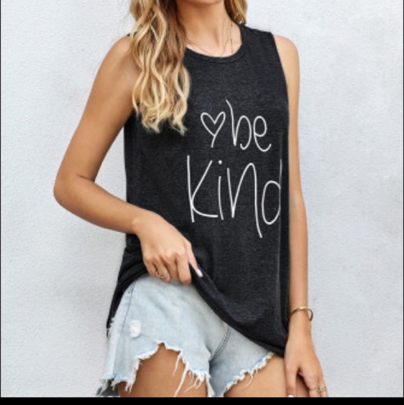 *Host Pick* Be Kind graphic tank 🖤 4 for $20 - Picture 2 of 5